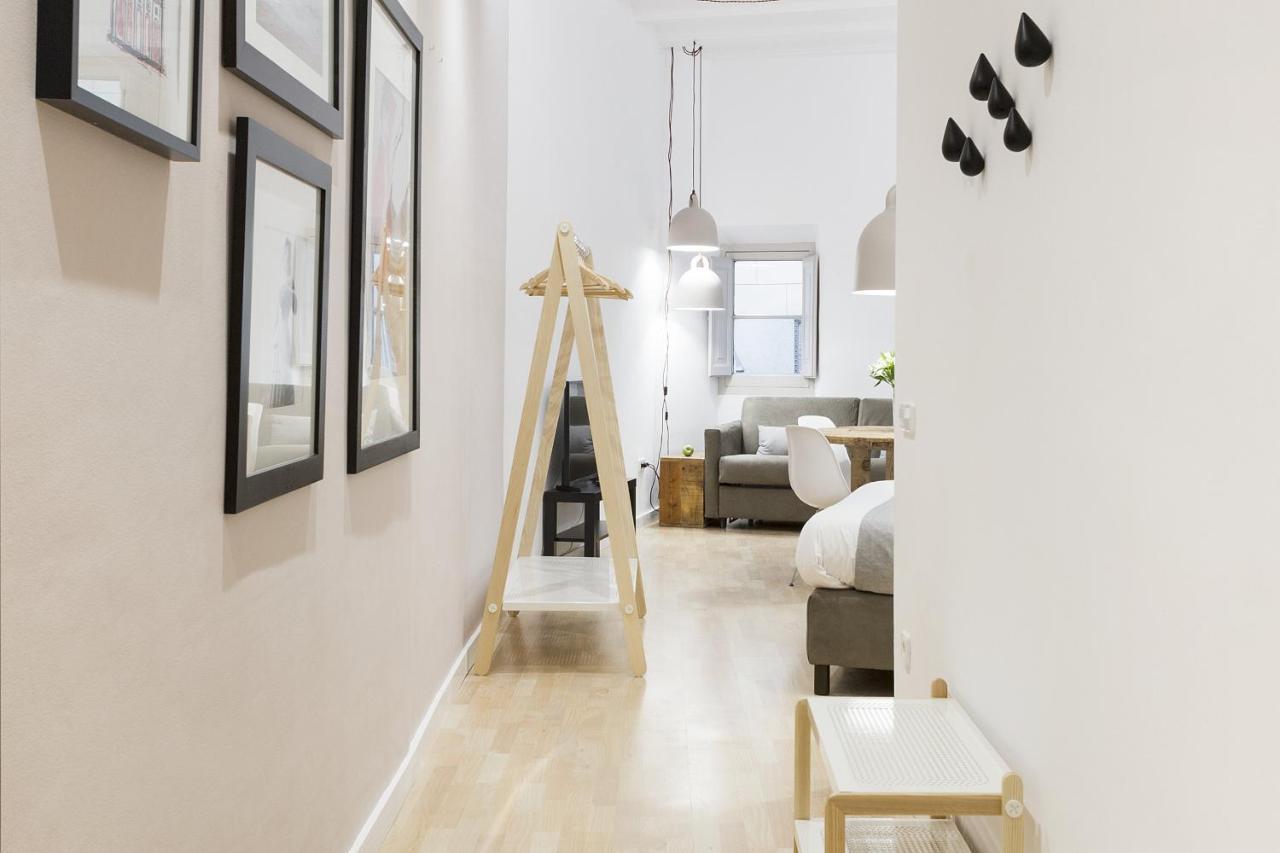Ola Living Cnd Canuda Барселона Экстерьер фото
